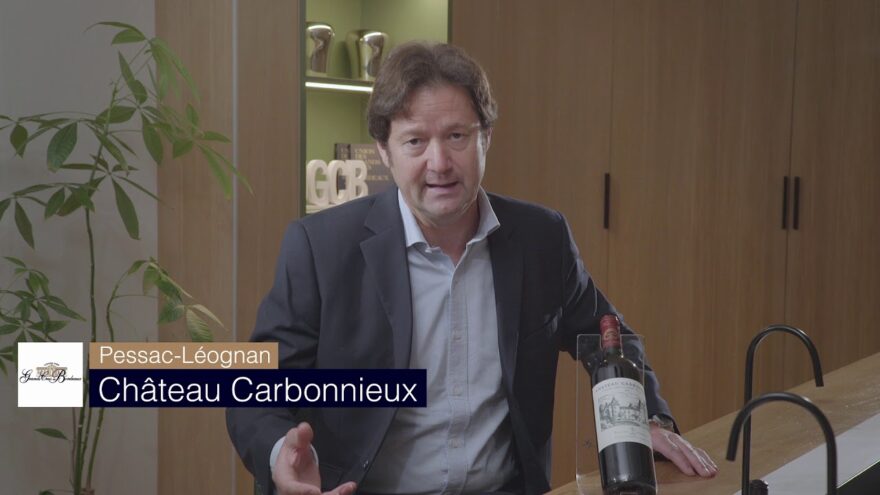 Évasion à château carbonnieux : un voyage historique et vinicole à 15 minutes de bordeaux